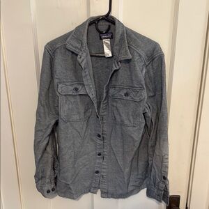 Patagonia Gray Lightweight Jacket Versatile Design